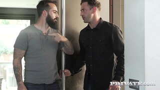 ̝� 흥분 엉덩이 금발 병아리할 수 있는지 충분히 얻을 수탉! 그래서 그녀는 엉덩이를 가 강렬한 음을 두드리고 두 배 깊은 목동에 불쾌한 threeway. 전체 영화에서 Private.com!