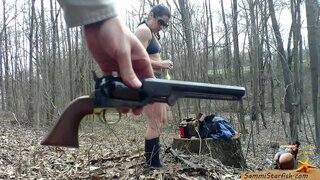 Фермерша һәм атыу ҡоралы